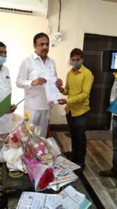 Help poor Maratha students economicaly | १० वी मध्ये उच्च गुण प्राप्त मराठा समाजाच्या विद्यार्थ्यांना सारथी मार्फत आर्थिक मदत करा.